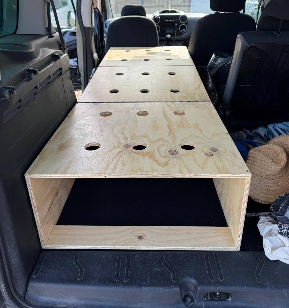 PEUGEOT PARTNER 2014